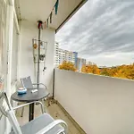- Haus G, App 0g0305 Lejlighed *